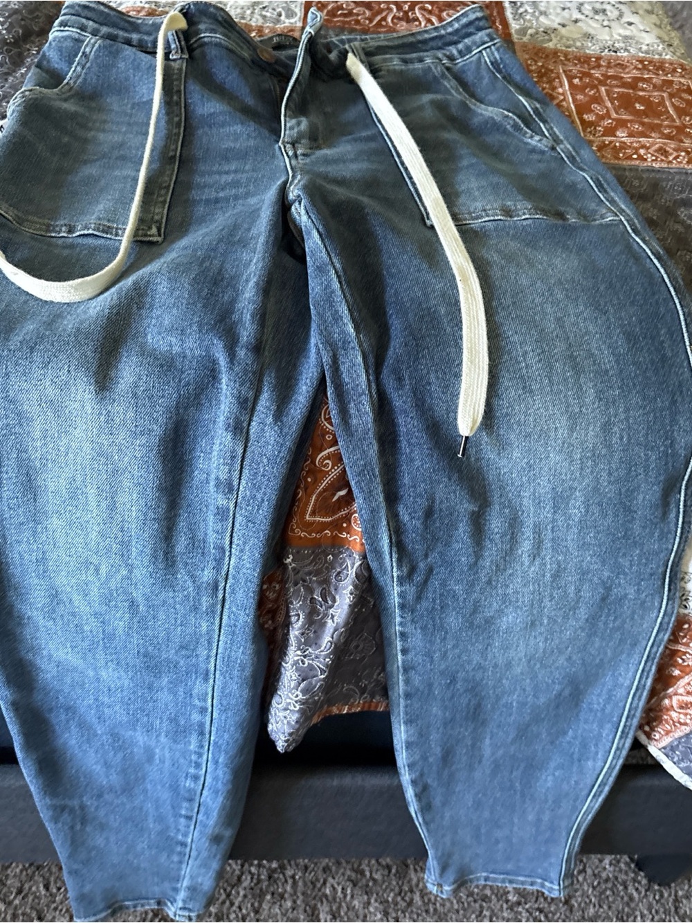 Judy Blue Medium Blue Relaxed Fit Denim Jogger with Drawcord